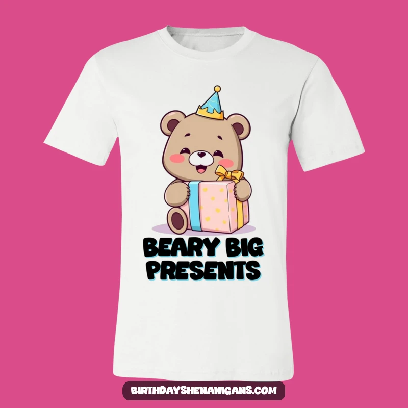 Funny Bear Birthday Crown T-Shirt: Joyful Gift Unwrapping, Comfy & Hilarious Tee!